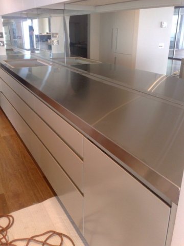 Domestic and Commercial Kitchens 